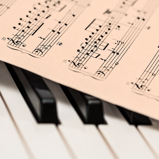 Lea Desandre, Mezzo-soprano and Huw Montague Rendall, Baritone